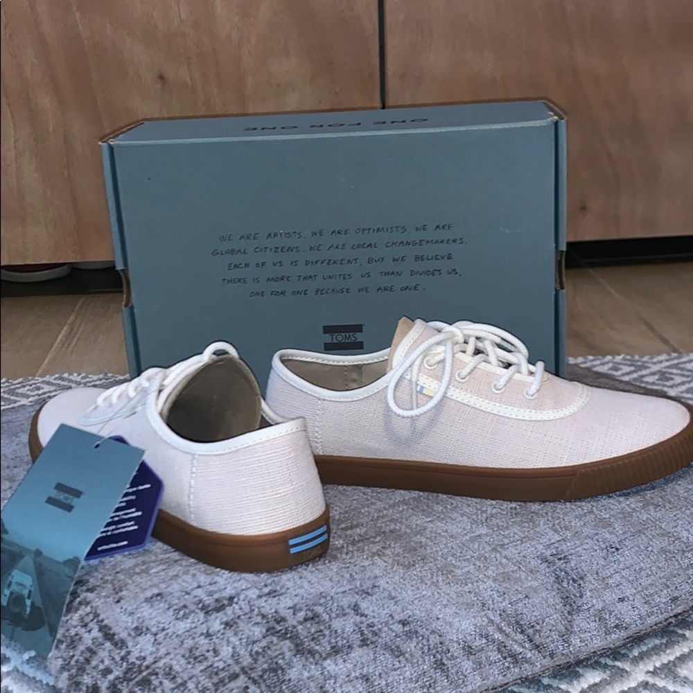 TOMS birch heritage canvas sneakers 🌿